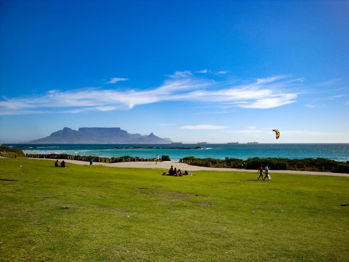 Heaven On Earth - Blouberg Beachfront Self-Catering Apartment Bloubergstrand Exterior foto